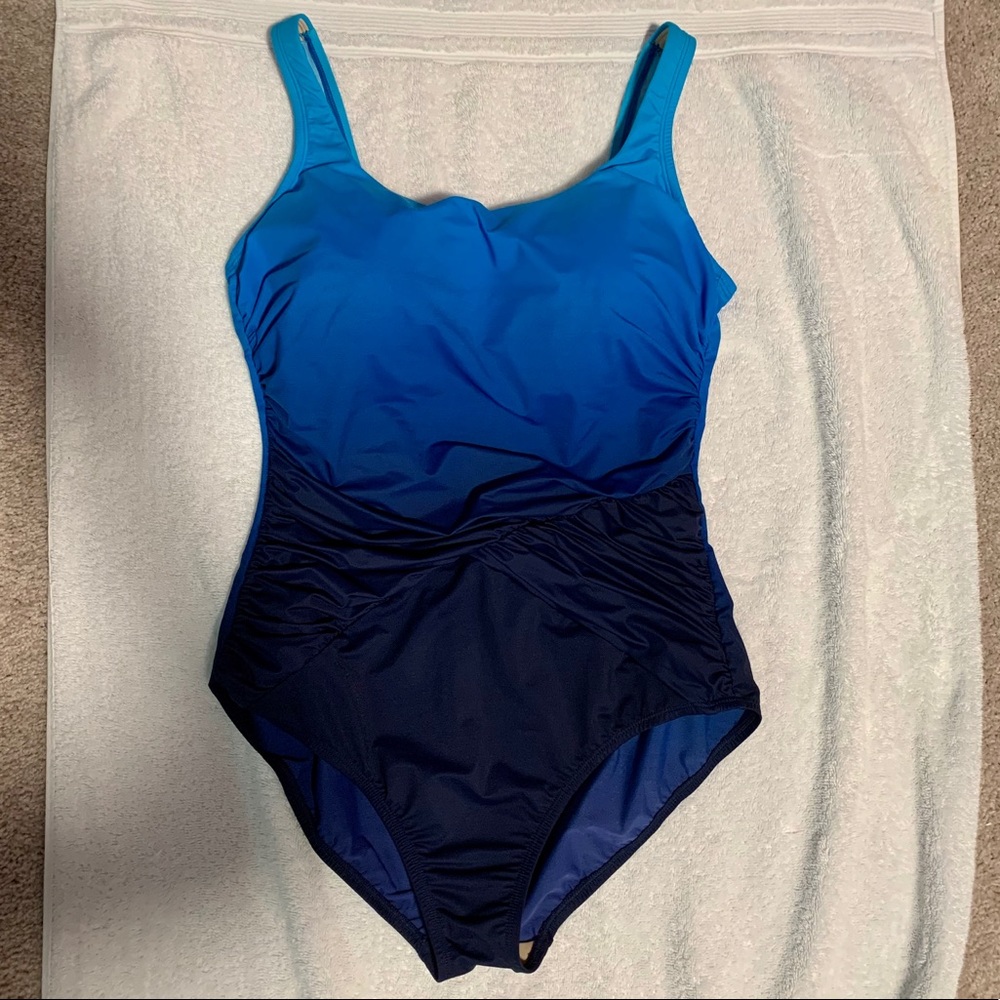 Land’s End Swimsuit One Piece - NWOT